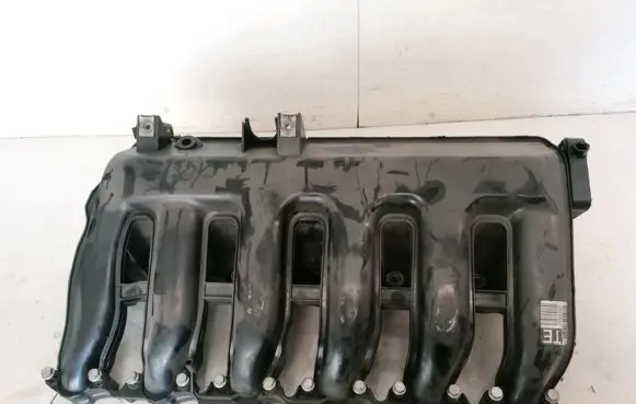 BMW 5 E60 E61 Intake manifold 7790700 7790701
