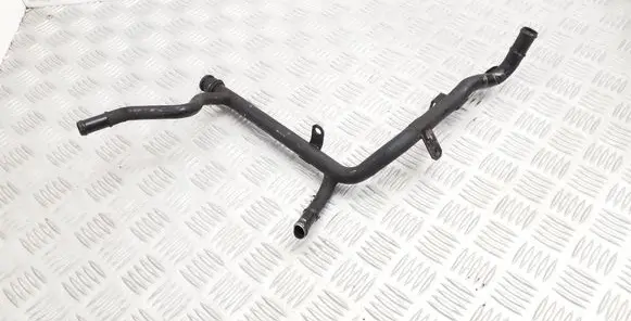 Volkswagen PASSAT B6 Engine coolant pipe/hose 03G121065H