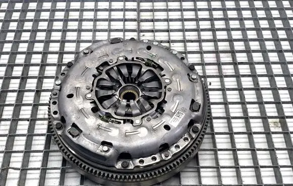 Skoda Kamiq Clutch set kit 05E105266R