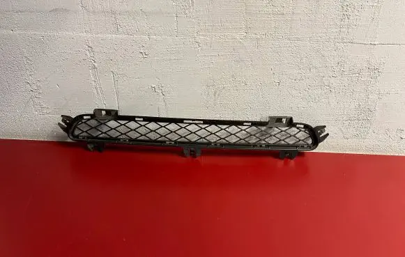 BMW X3 F25 Front bumper lower grill 7210466 51117210466