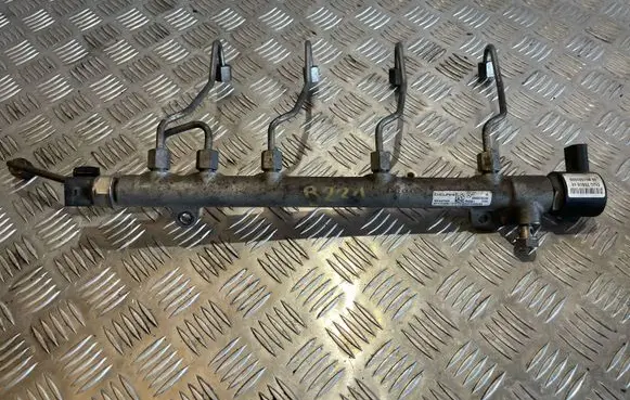 Mercedes-Benz C W204 Fuel main line pipe A6460700395