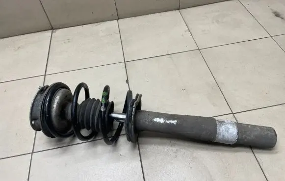 BMW 5 E60 E61 Front shock absorber with coil spring