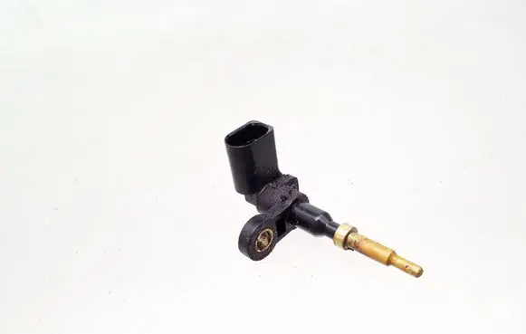 Coolant temperature sensor