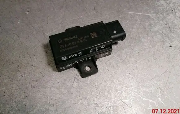 Mercedes-Benz S W221 Tire pressure sensor A0018275101