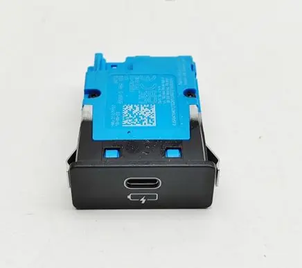 BMW X7 G07 USB socket connector 5A84164