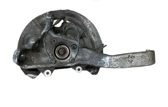 BMW X5 E70 Front wheel hub 31216773784 6773784 16193510