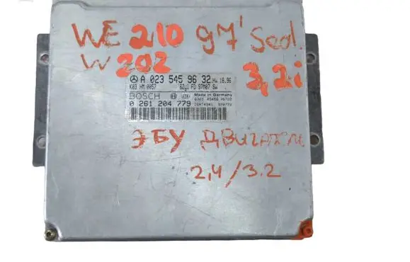 Mercedes-Benz E W210 Engine control unit/module A0235459632 0261204779 28RT4941