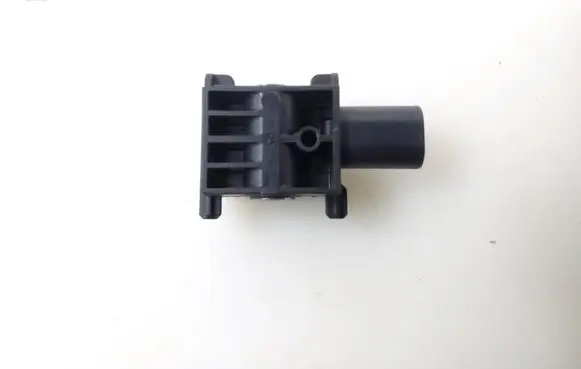 Mercedes-Benz S W221 Airbag deployment crash/impact sensor A0038202826