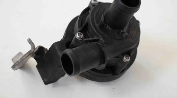 Audi A3 S3 8V Electric auxiliary coolant/water pump 5Q0121093 5Q0121591