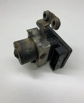 Volkswagen Golf IV ABS Pump 1C0907379D 1J0614417C
