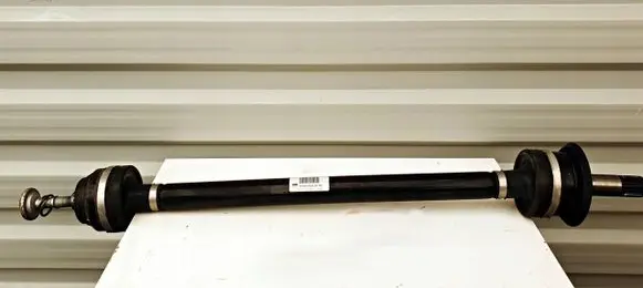 BMW 5 G30 G31 G38 Rear driveshaft 8664624