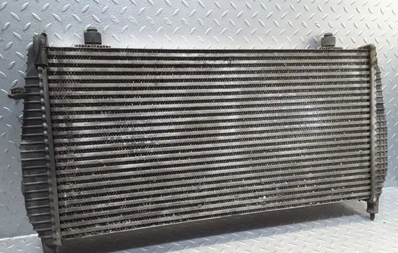 Citroen C5 Intercooler radiator 9646300980