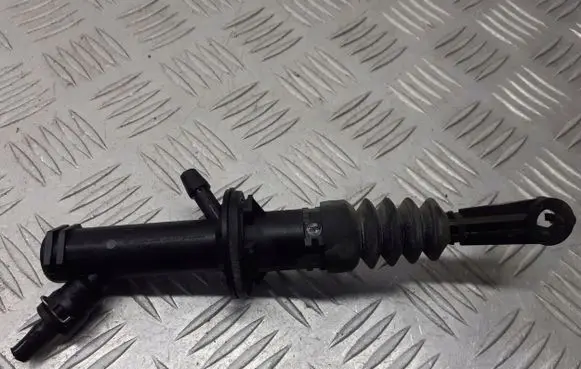 Renault Scenic II - Grand scenic II Clutch slave cylinder 8200151770-C
