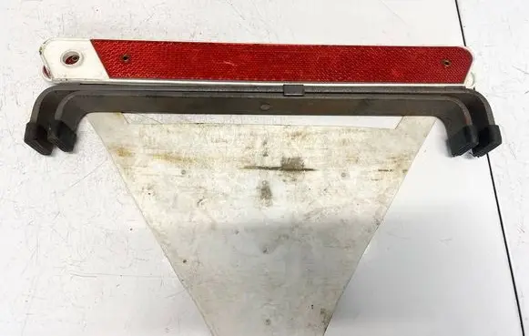 Ford Fiesta Emergency warning sign 13742