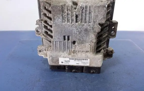 Ford Focus Engine control unit/module ECU S180133060B