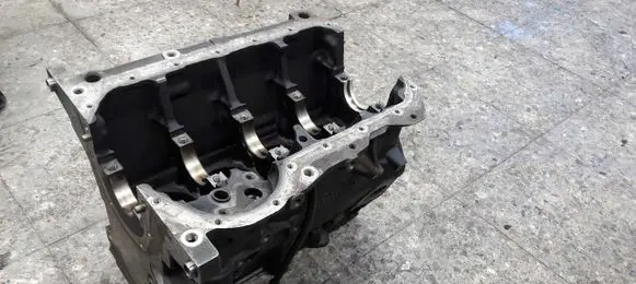Audi A4 S4 B5 8D Engine block 050103021E