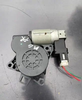Mazda 6 Rear door window regulator motor CM011730 TN7847Z16