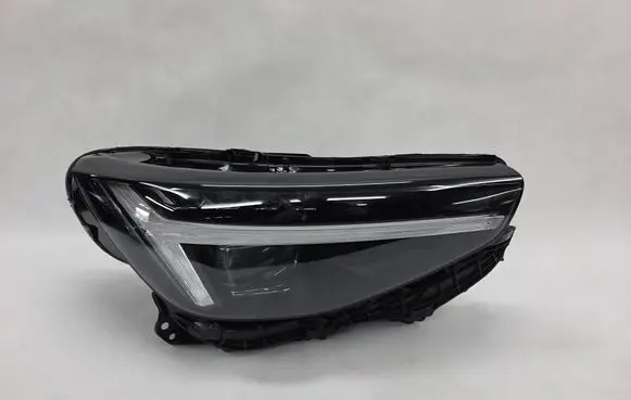 Volvo XC40 Headlight/headlamp 32140412