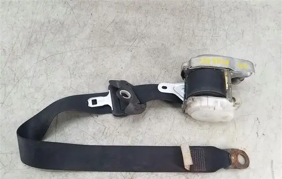 Toyota Aygo AB10 Front seatbelt 
