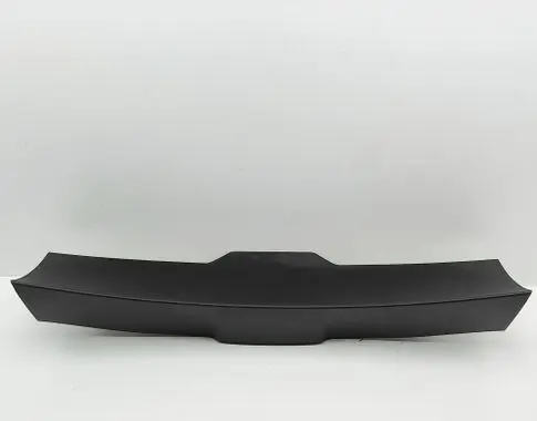 Renault Austral Tailgate trim 909017032R 634102010