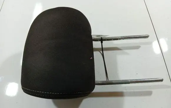 Ford S-MAX Front seat headrest 