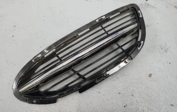 Mercedes-Benz S W222 Front bumper lower grill A2228850324 16547