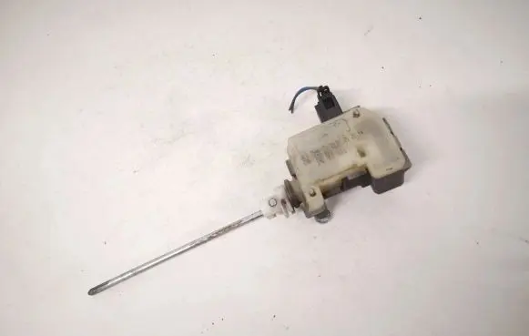 Skoda Octavia Mk2 (1Z) Central locking motor 1z0810773 1m0959781a