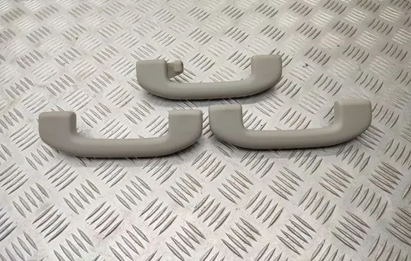 Nissan X-Trail T32 A set of handles for the ceiling 