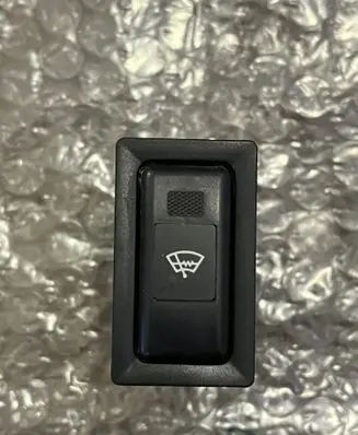 Toyota Avensis T250 Windscreen/window heater switch 156762
