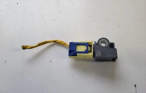 KIA Sportage Airbag deployment crash/impact sensor