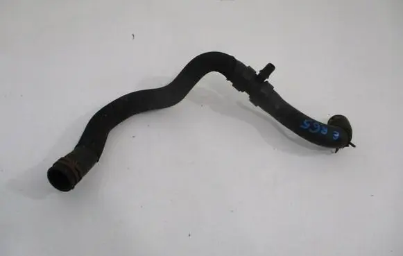 Engine coolant pipe/hose