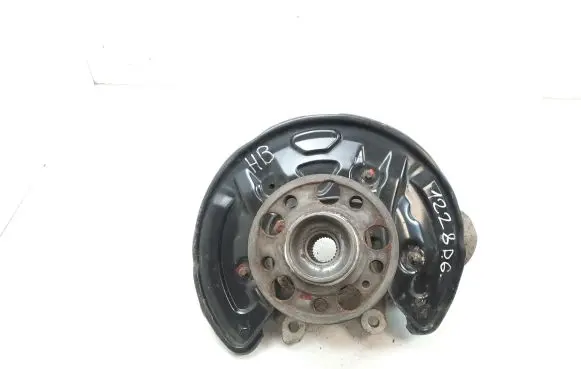 Mercedes-Benz E W213 Rear wheel hub
