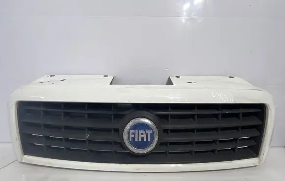 Fiat Doblo Front grill 735395576