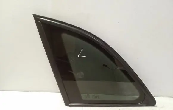 Rear side window