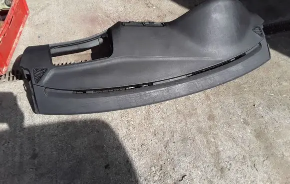 BMW 5 E39 Dashboard 64228159752 8159750