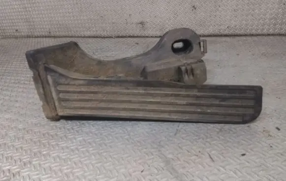 Volkswagen Touran I Accelerator throttle pedal 1T1721503H