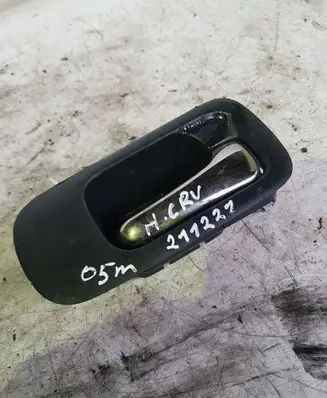 Honda CR-V Front door interior handle