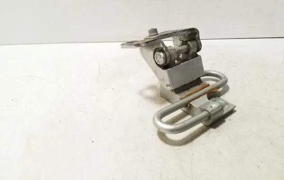 Volkswagen Golf V Front door lower hinge 1K0831411N