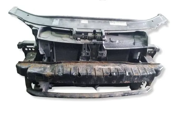 Volkswagen PASSAT B7 Top upper radiator support slam panel