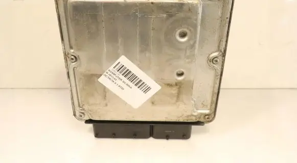 Skoda Octavia Mk2 (1Z) Engine control unit/module ECU 0281011883