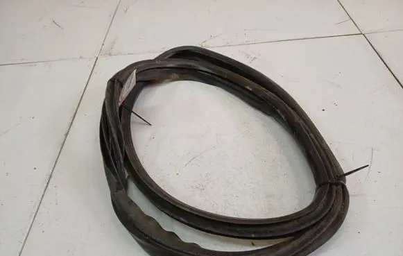 Citroen C8 Rubber seal rear door 