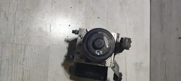 BMW X3 F25 ABS Pump 6852886