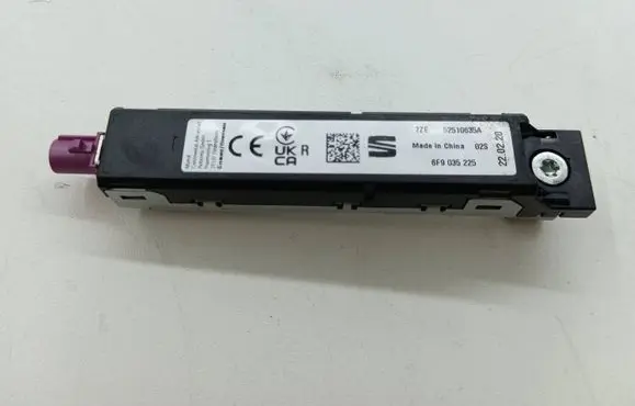 Seat Arona Aerial antenna amplifier 6F9035225 52510635A