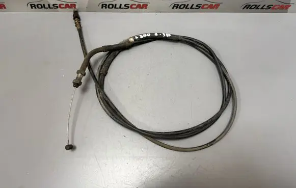 Mitsubishi L300 Throttle cable 