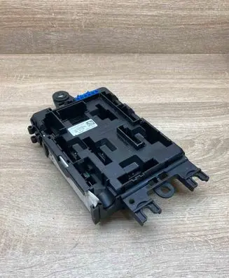 BMW 3 F30 F35 F31 Fuse box set 9389070 9389074 10688710