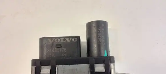 Volvo XC60 Glow plug pre-heat relay 31431776 0281003145