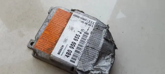 Audi A6 S6 C5 4B Airbag control unit/module 4b0959655j 0285001307