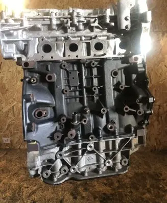 Renault Trafic II (X83) Engine M9R630 M9RA630 100019397R