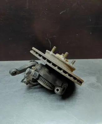 MG TF Front wheel hub 