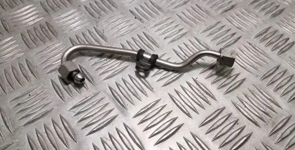 Skoda Octavia Mk2 (1Z) Fuel injector supply line/pipe 03CAQ